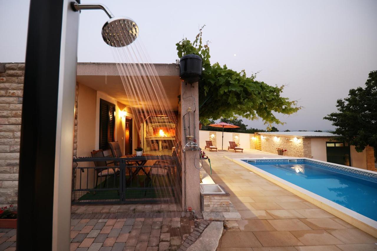Country House Korlat Benkovac Kültér fotó