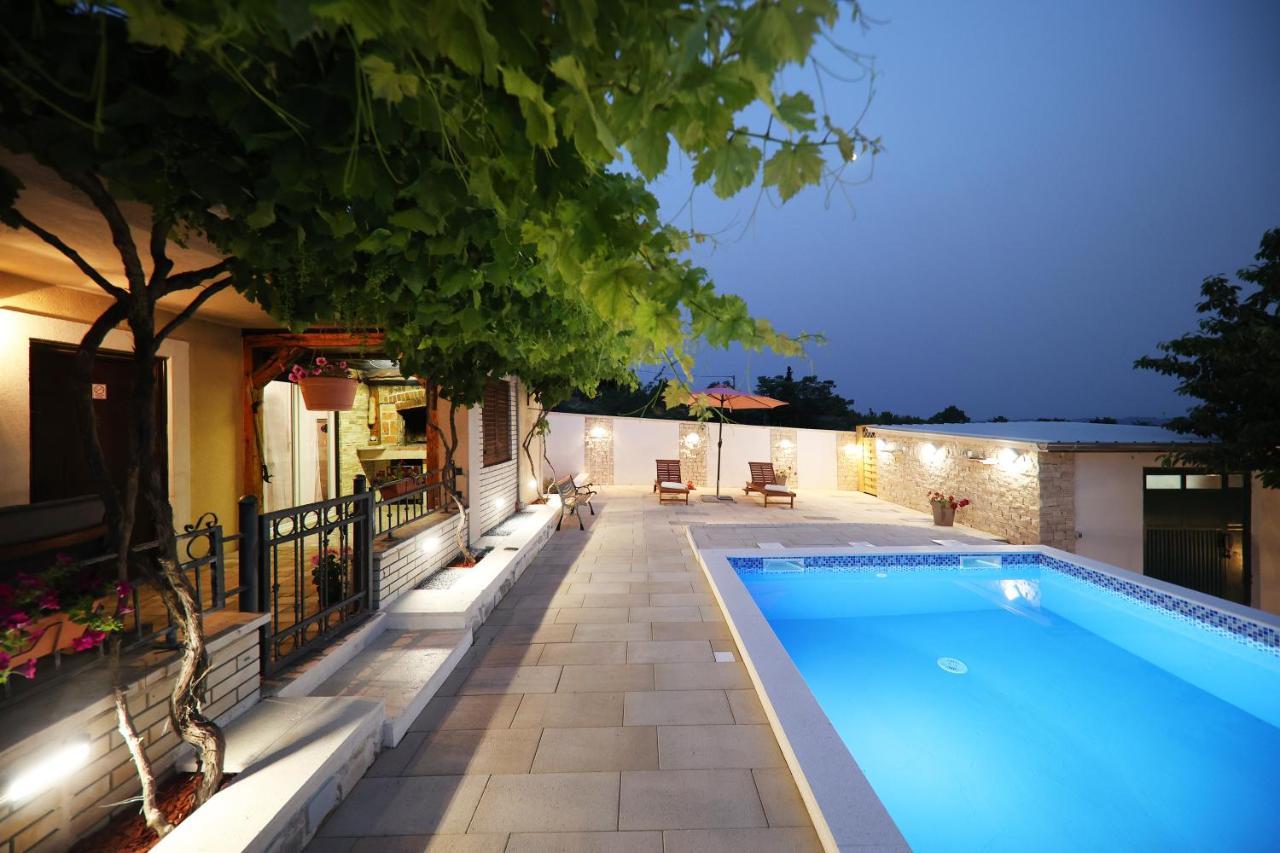 Country House Korlat Benkovac Kültér fotó